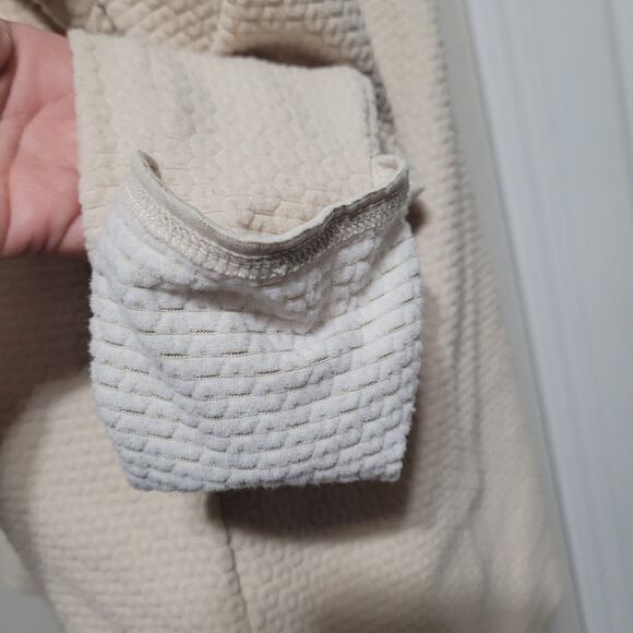 Nike Dri-Fit Large Thermal Top knit soft texture pocket bags hand Next Run - Picture 8 of 14